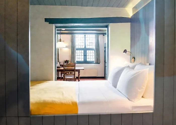 Het Sluiswachtershuisje 펜션 *